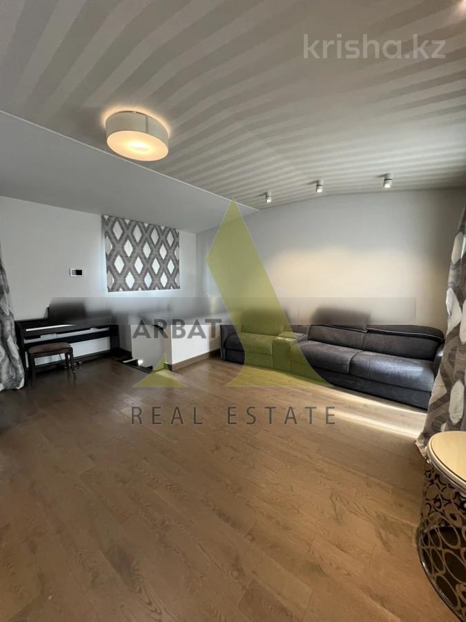 Фото Квартира, 5 комн, 185 м², 4 эт.