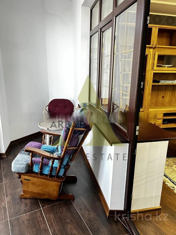 Фото Квартира, 7 комн, 450 м², 3/4 эт.