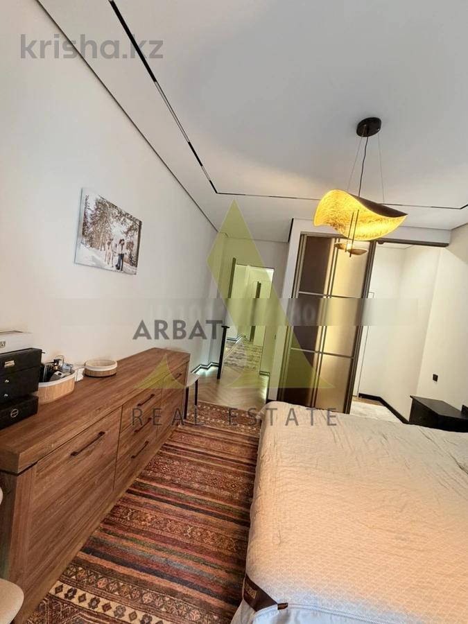 Фото Квартира, 3 комн, 123 м², 2/5 эт., 2021 г.п.