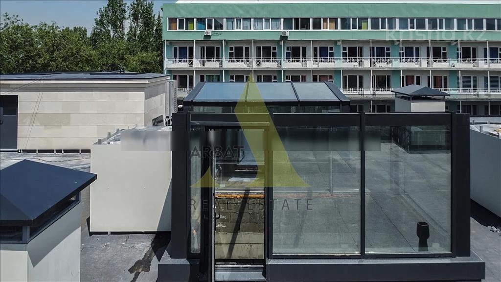 Фото Квартира, 3 комн, 235 м², 3/3 эт., 2025 г.п.