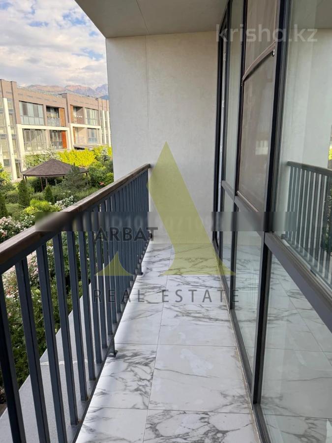 Фото Квартира, 3 комн, 95 м², 2/3 эт.