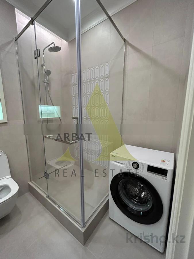 Фото Квартира, 4 комн, 150 м², 1/6 эт.