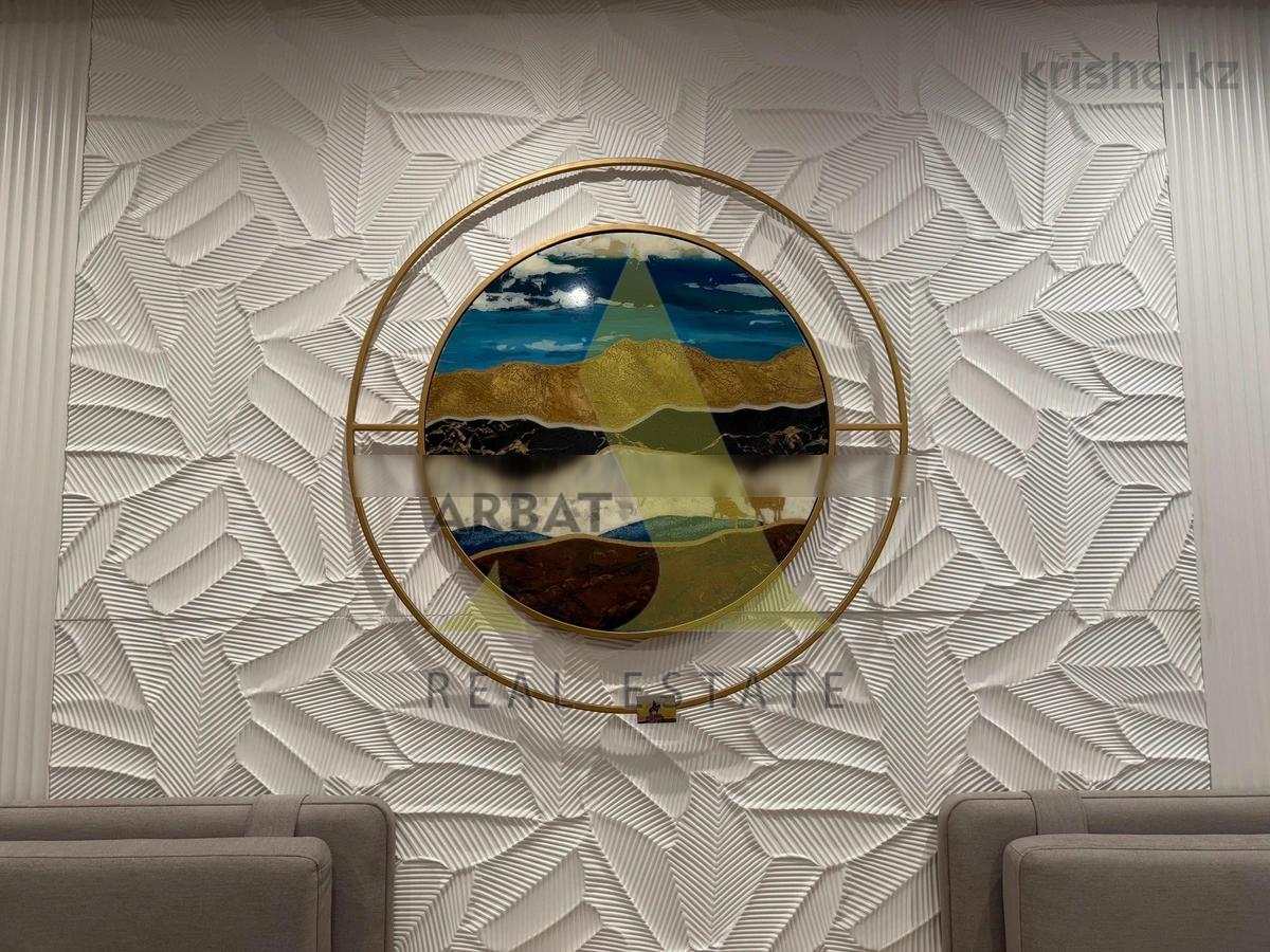 Фото Квартира, 3 комн, 165 м², 1/3 эт., 2019 г.п.