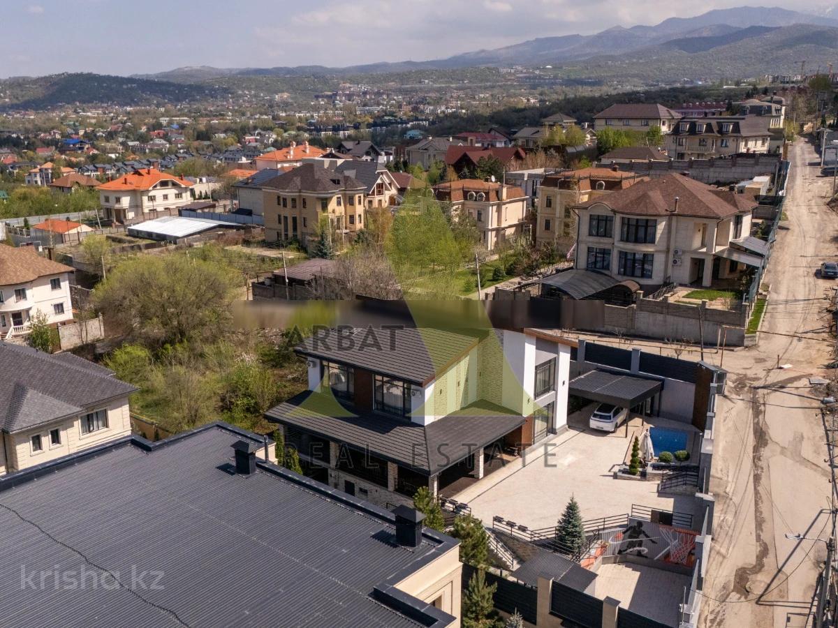 Фото Отдельный дом, 7 комн, 450м²