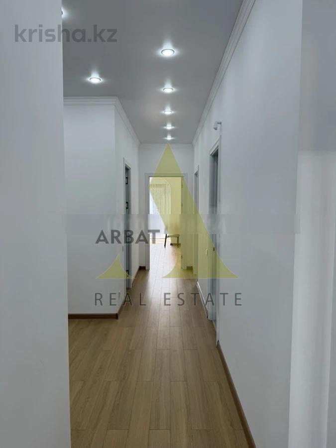 Фото Квартира, 4 комн, 150 м², 8/20 эт., 2016 г.п.