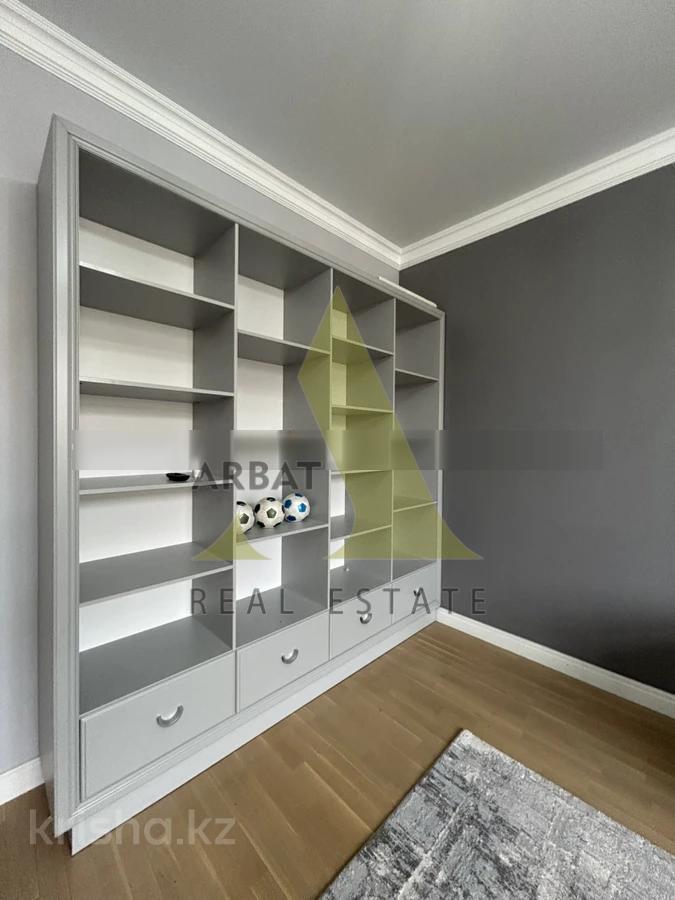 Фото Квартира, 7 комн, 440 м², 7/7 эт., 2016 г.п.