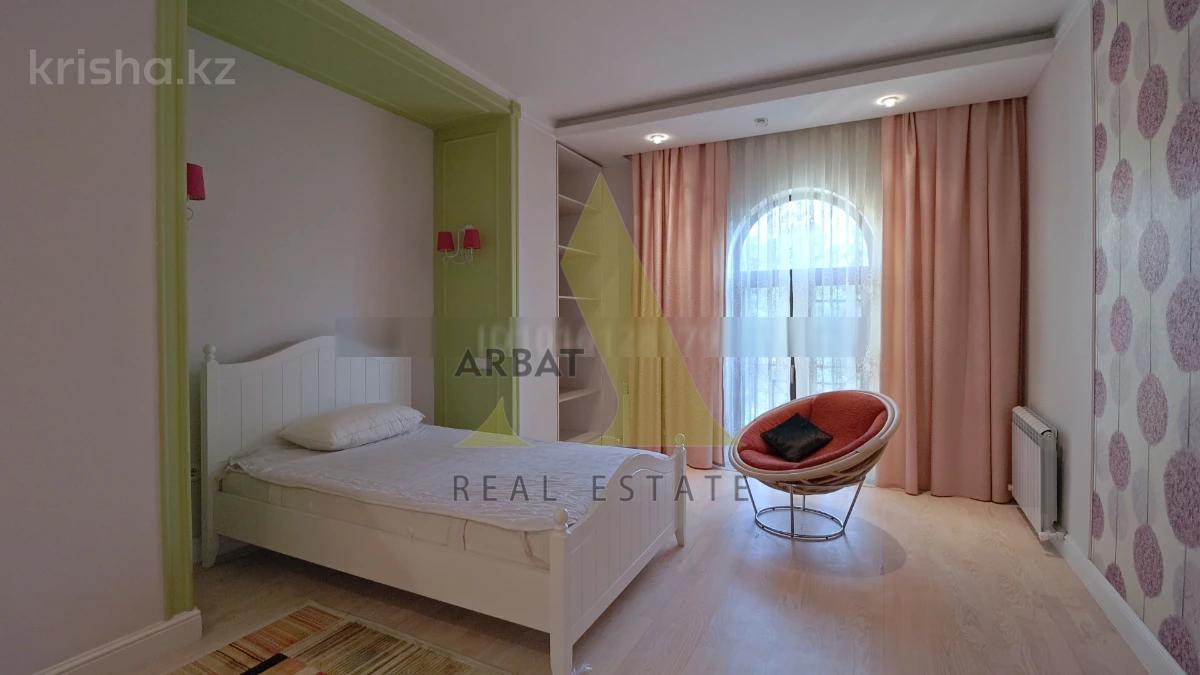 Фото Квартира, 5 комн, 364 м², 3/4 эт., 2011 г.п.
