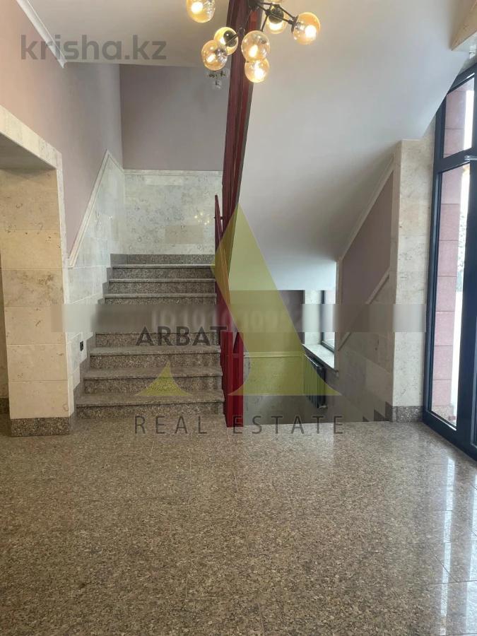 Фото Квартира, 3 комн, 106 м², 1/3 эт., 2021 г.п.