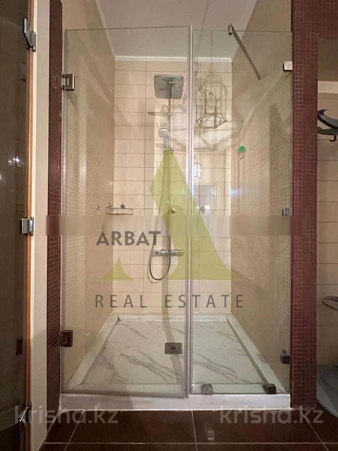 Фото Квартира, 5 комн, 450 м², 3/4 эт., 2009 г.п.