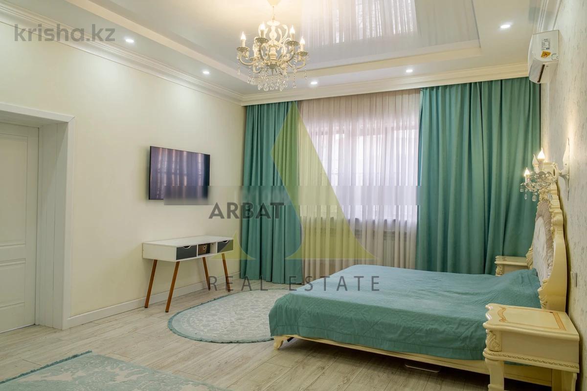 Фото Отдельный дом, 5 комн, 290м²