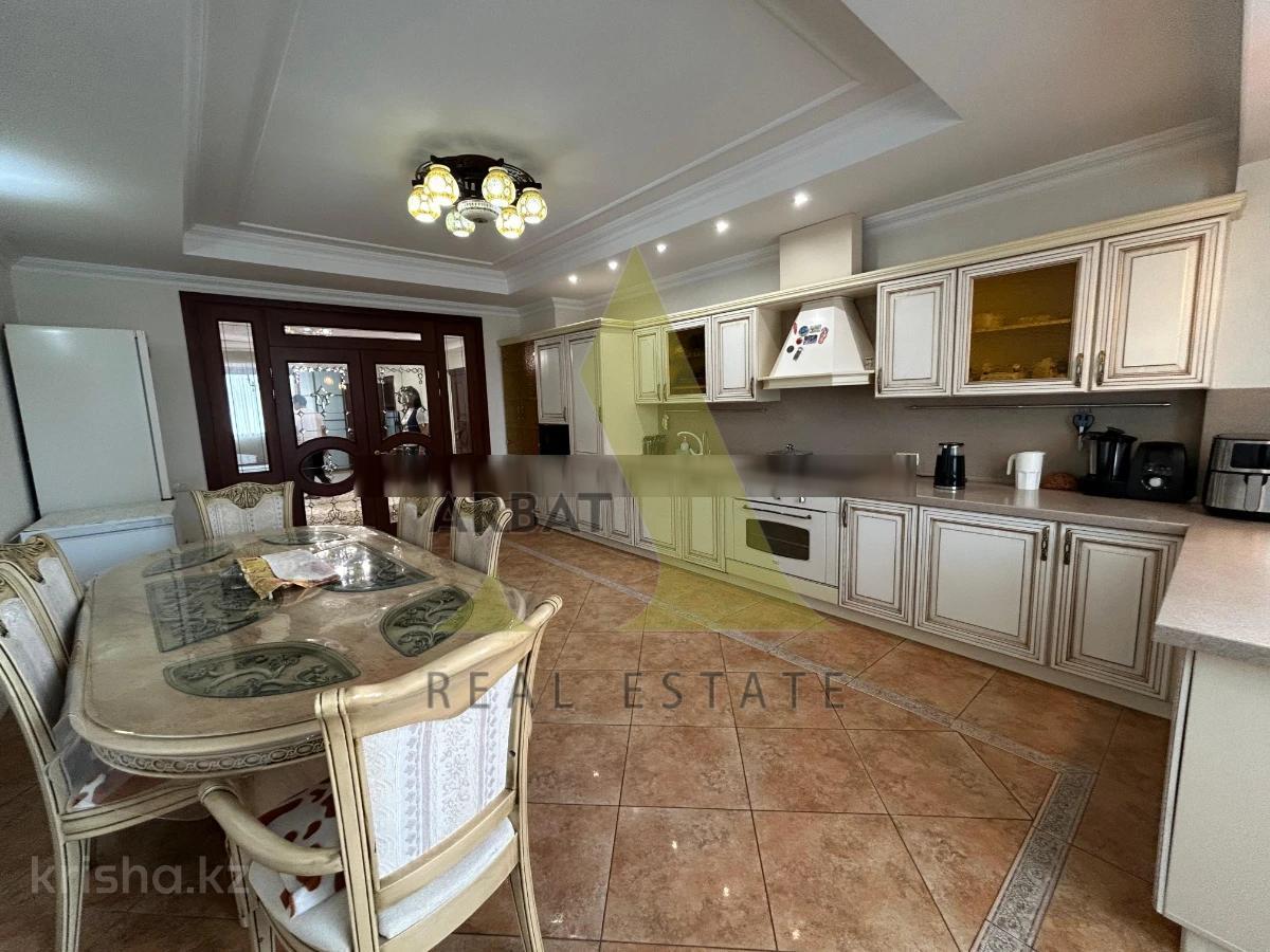 Фото Квартира, 5 комн, 228.5 м², 4/12 эт., 2008 г.п.