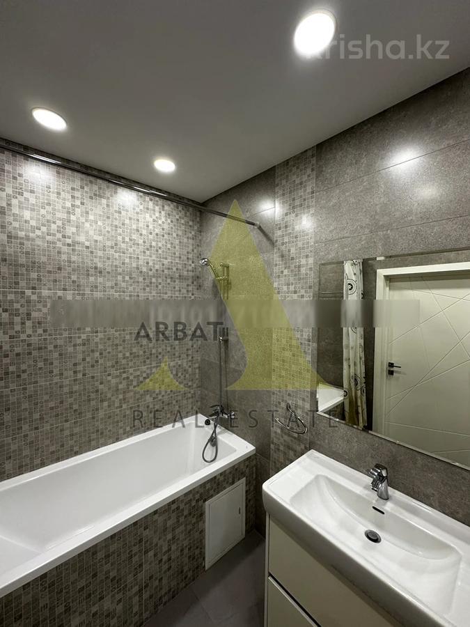 Фото Квартира, 3 комн, 102 м², 7/9 эт., 2016 г.п.