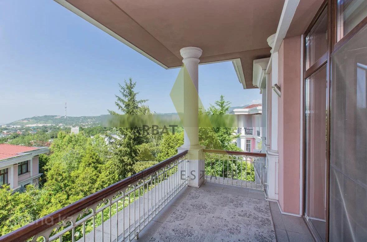 Фото Отдельный дом, 6 комн, 700м²