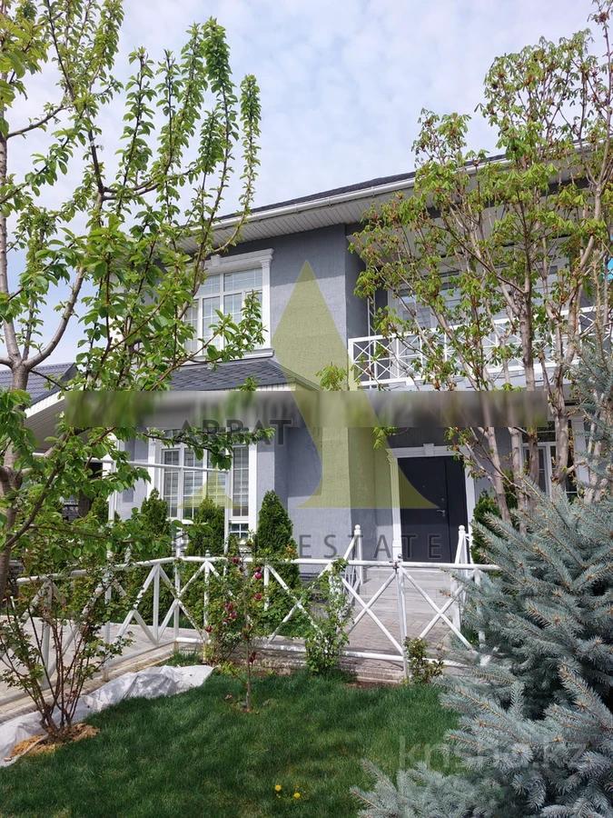 Фото Отдельный дом, 6 комн, 180м²