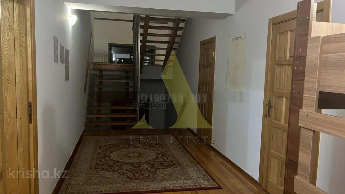 Фото Отдельный дом, 6 комн, 575.2м²
