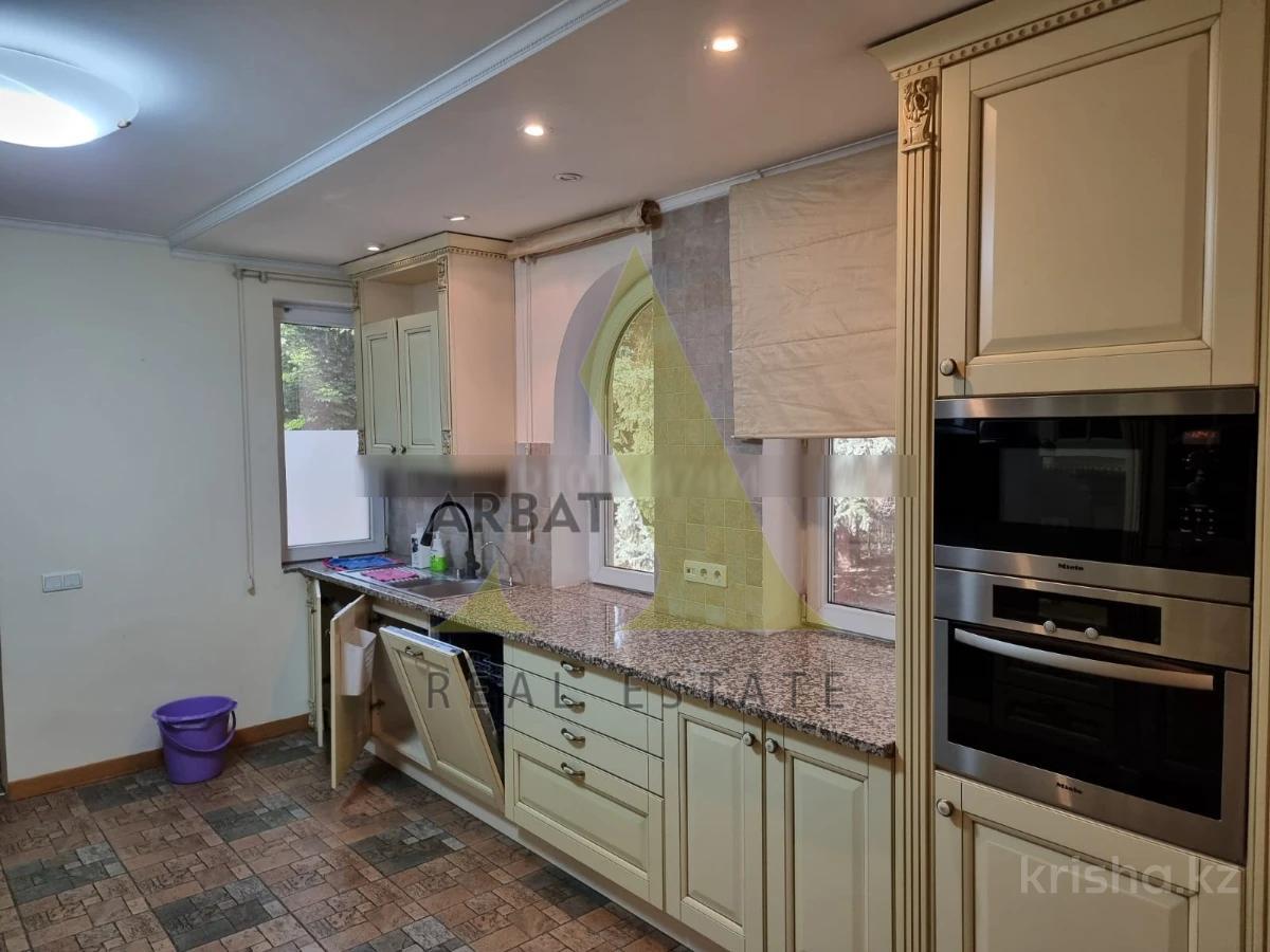 Фото Отдельный дом, 5 комн, 240м²