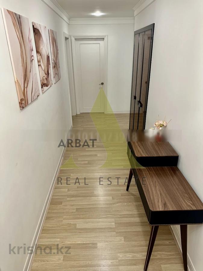 Фото Квартира, 3 комн, 115 м², 17/19 эт., 2012 г.п.