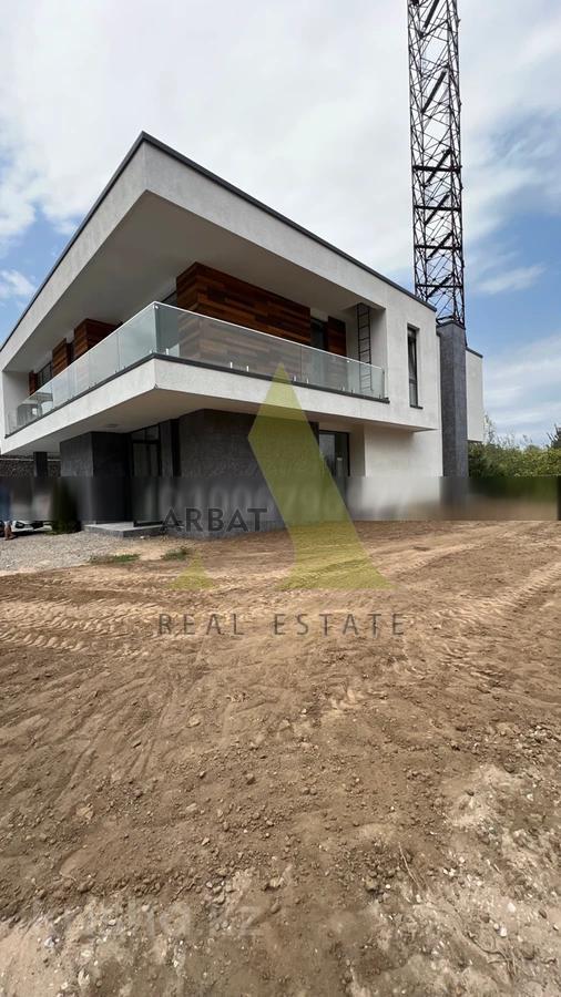 Фото Отдельный дом, 6 комн, 540м²