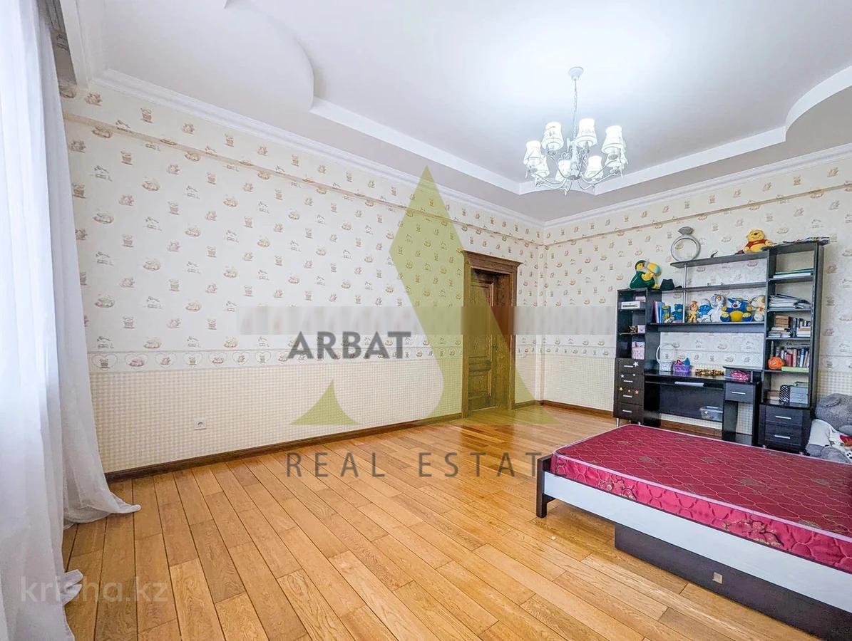 Фото Отдельный дом, 8 комн, 800м²
