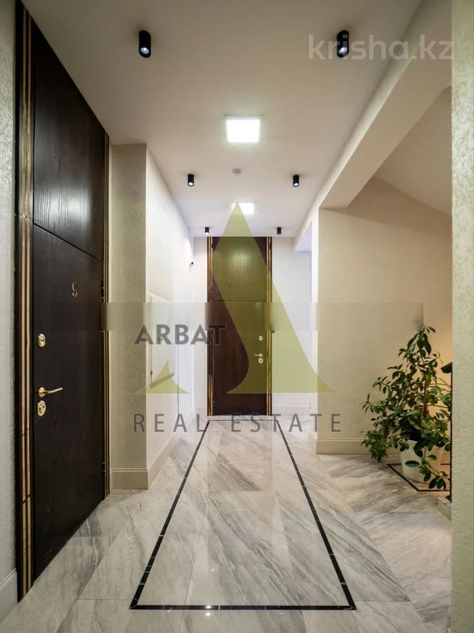 Фото Квартира, 2 комн, 66 м², 1/3 эт., 2020 г.п.