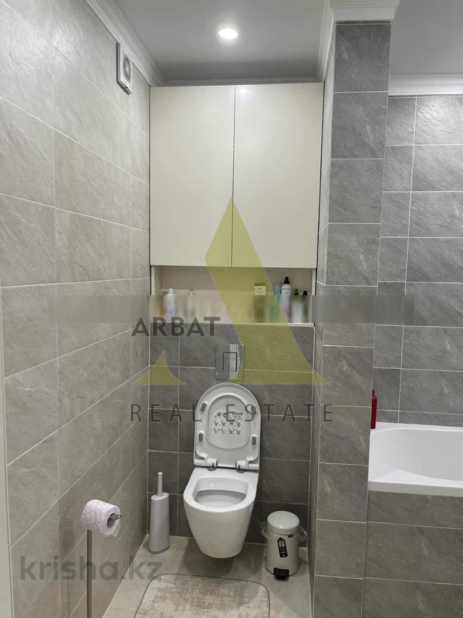 Фото Квартира, 3 комн, 91 м², 8/15 эт., 2015 г.п.