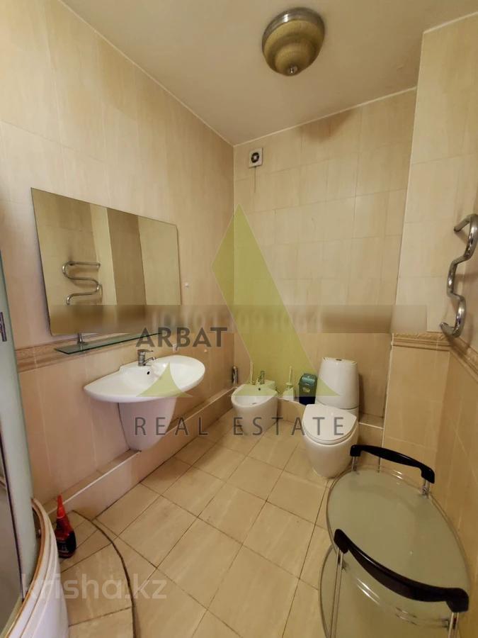 Фото Квартира, 3 комн, 120 м², 15/23 эт., 2004 г.п.