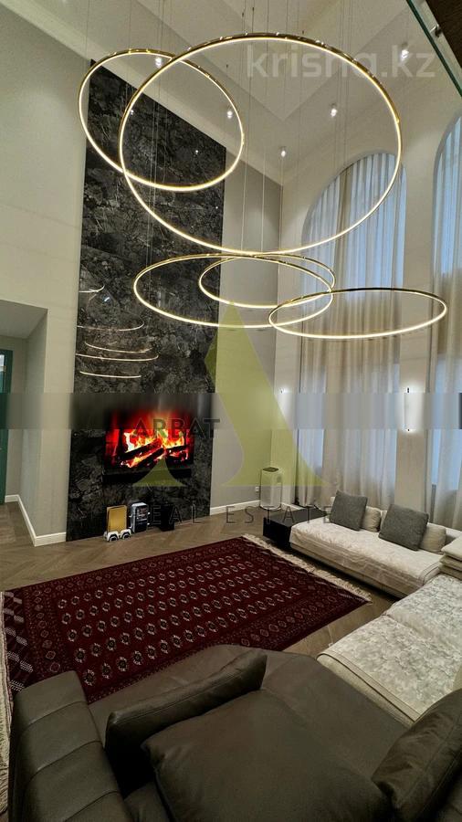 Фото Квартира, 7 комн, 315 м², 6/7 эт., 2016 г.п.