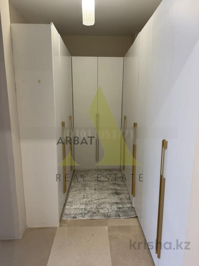 Фото Квартира, 5 комн, 220 м², 2 эт., 2007 г.п.