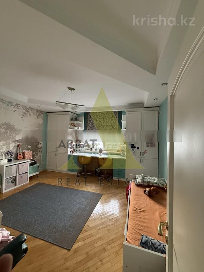 Фото Квартира, 4 комн, 230 м², 9/9 эт., 2007 г.п.