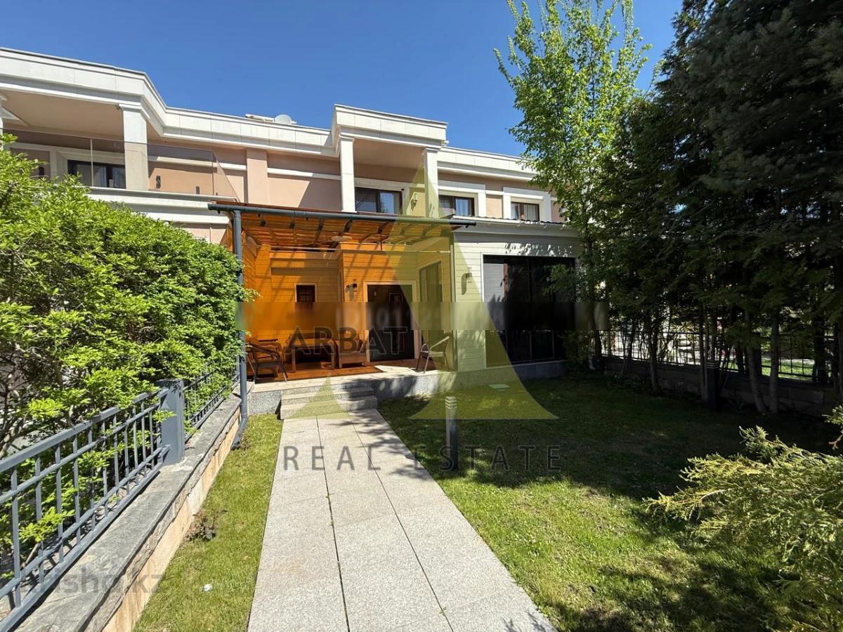 Фото Квартира, 5 комн, 270 м², 1/3 эт., 2007 г.п.