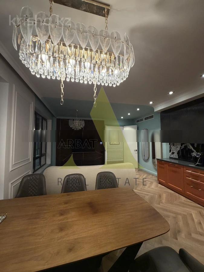 Фото Квартира, 6 комн, 380 м², 1/3 эт.