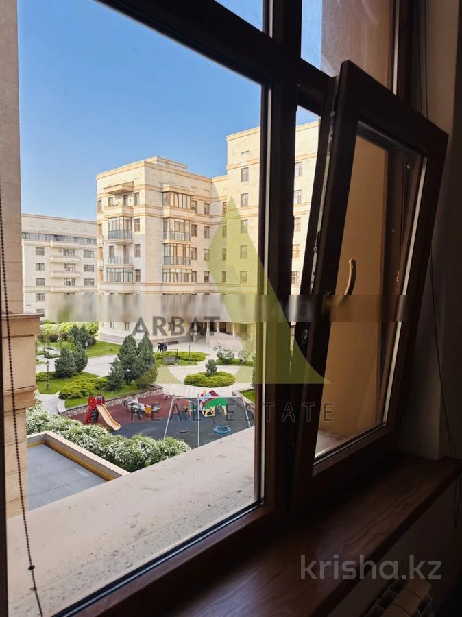 Фото Квартира, 3 комн, 131.5 м², 3/6 эт., 2016 г.п.