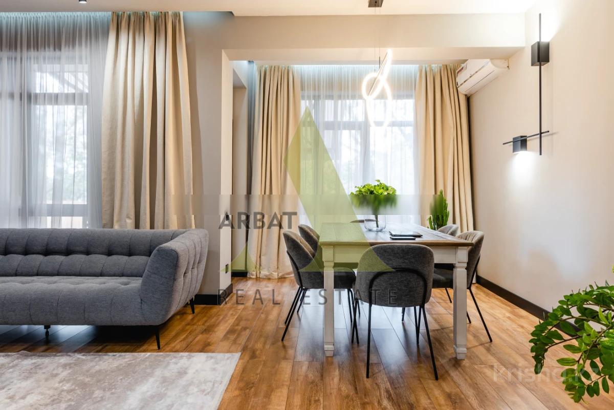 Фото Отдельный дом, 5 комн, 240м²