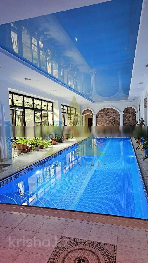 Фото Отдельный дом, 8 комн, 940м²
