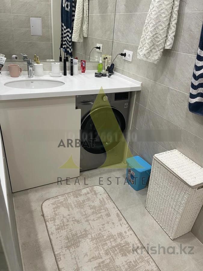 Фото Квартира, 3 комн, 91 м², 8/15 эт., 2015 г.п.