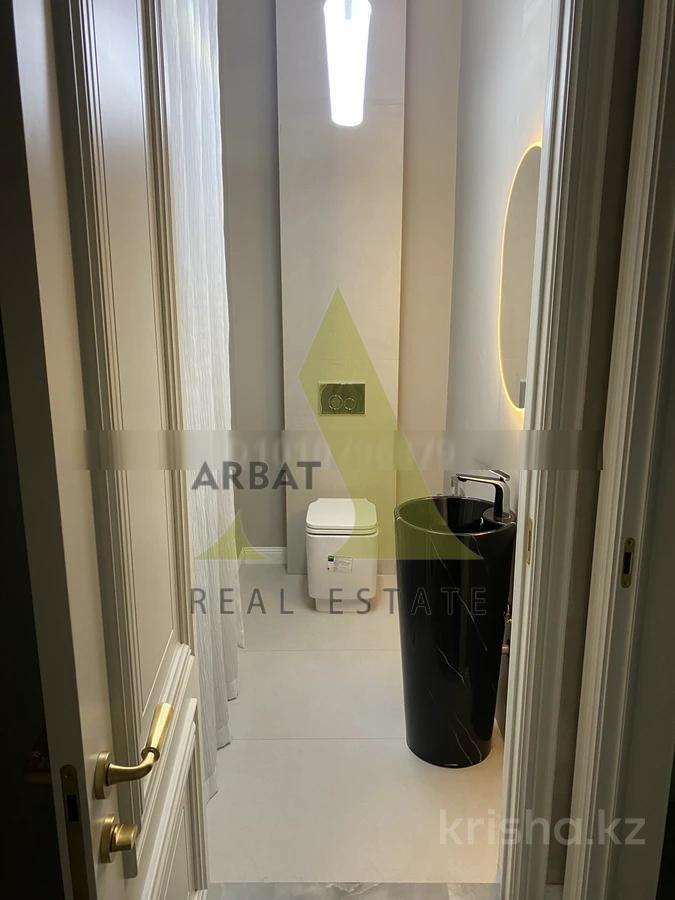 Фото Отдельный дом, 8 комн, 420м²