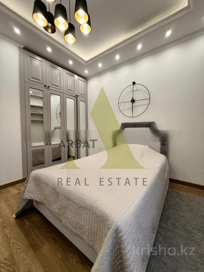 Фото Квартира, 4 комн, 158 м², 4/6 эт., 2007 г.п.