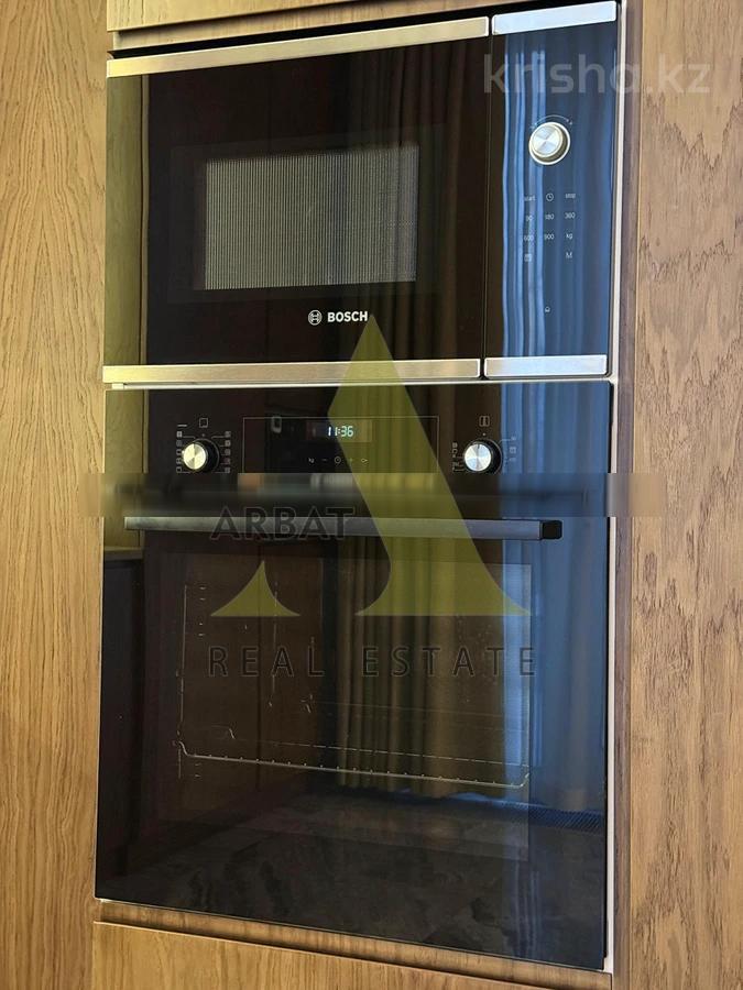 Фото Квартира, 3 комн, 165 м², 1/3 эт., 2019 г.п.