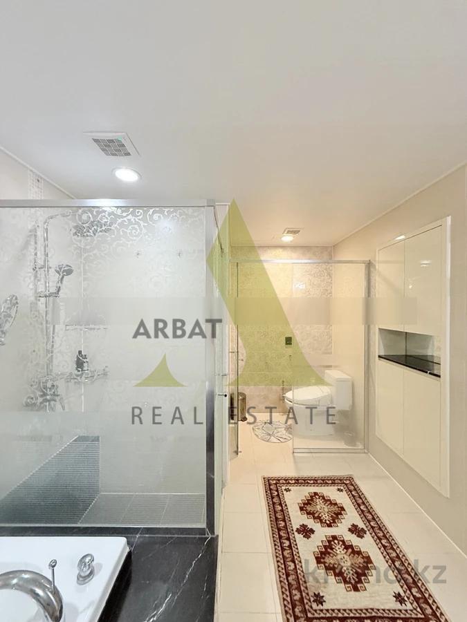 Фото Квартира, 5 комн, 190 м², 1/17 эт.