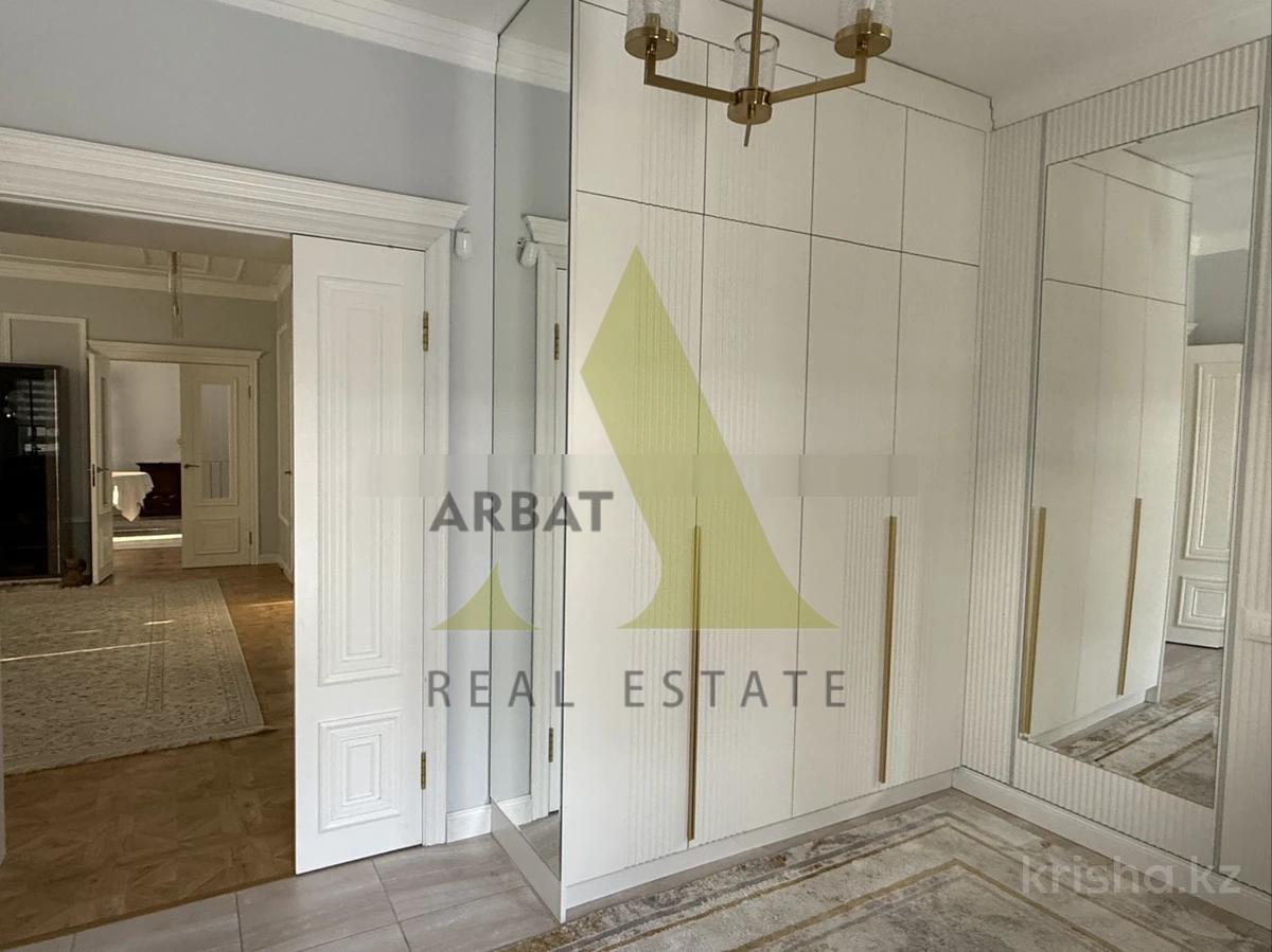 Фото Отдельный дом, 5 комн, 230м²