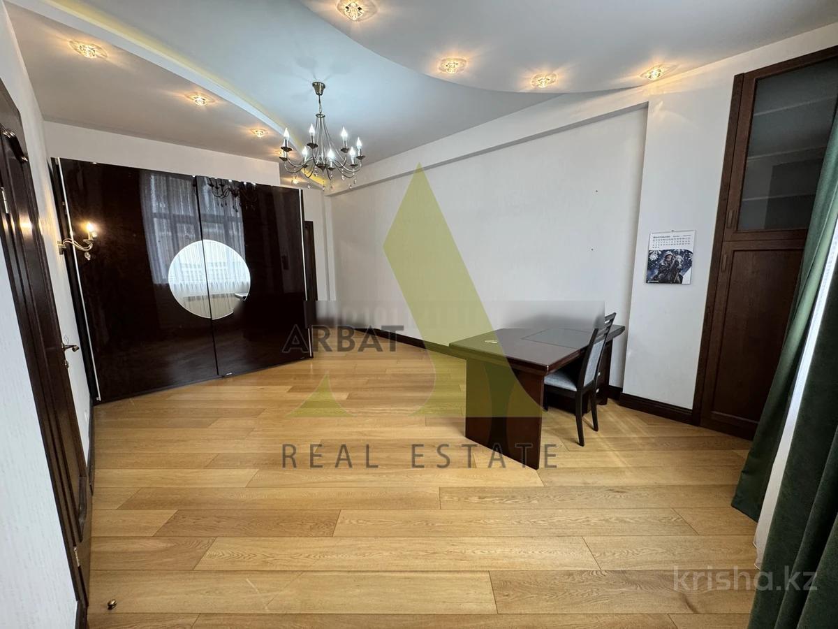 Фото Квартира, 4 комн, 206 м², 6/7 эт., 2007 г.п.