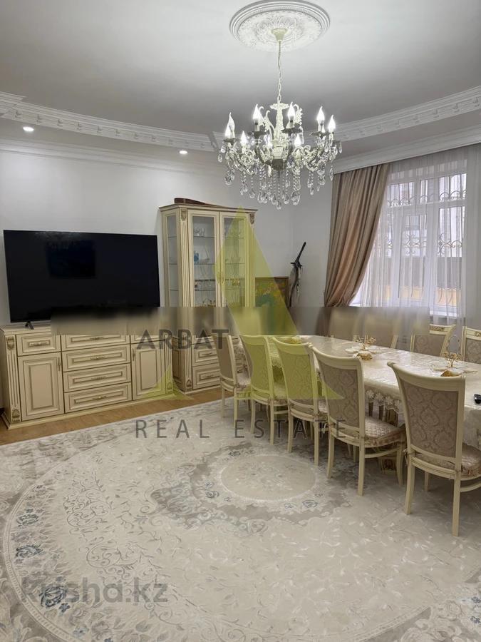 Фото Отдельный дом, 6 комн, 250м²