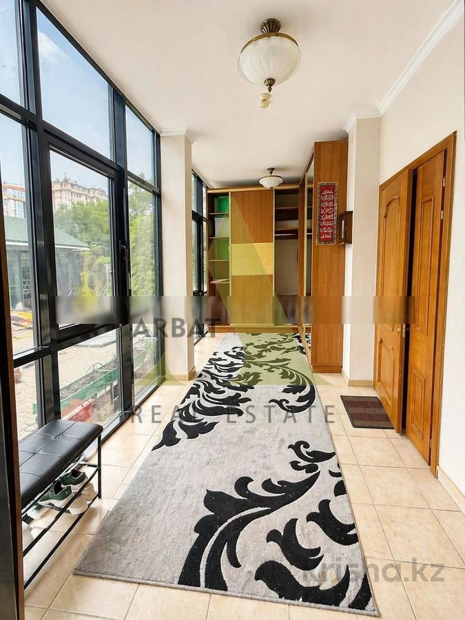 Фото Отдельный дом, 12 комн, 700м²