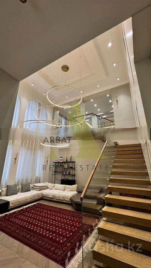 Фото Квартира, 7 комн, 315 м², 6/7 эт., 2016 г.п.