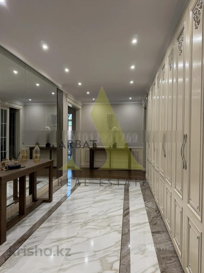 Фото Квартира, 5 комн, 250 м², 7/8 эт., 2010 г.п.