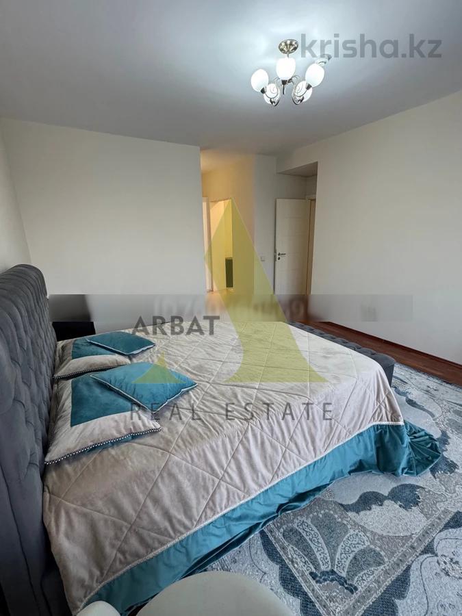 Фото Квартира, 5 комн, 220 м², 2 эт.