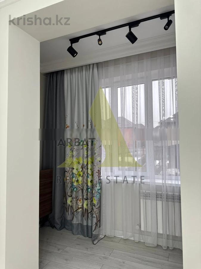 Фото Отдельный дом, 7 комн, 300м²