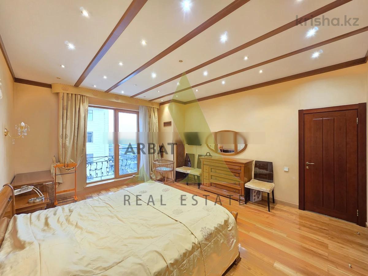 Фото Квартира, 4 комн, 170 м², 5/7 эт.