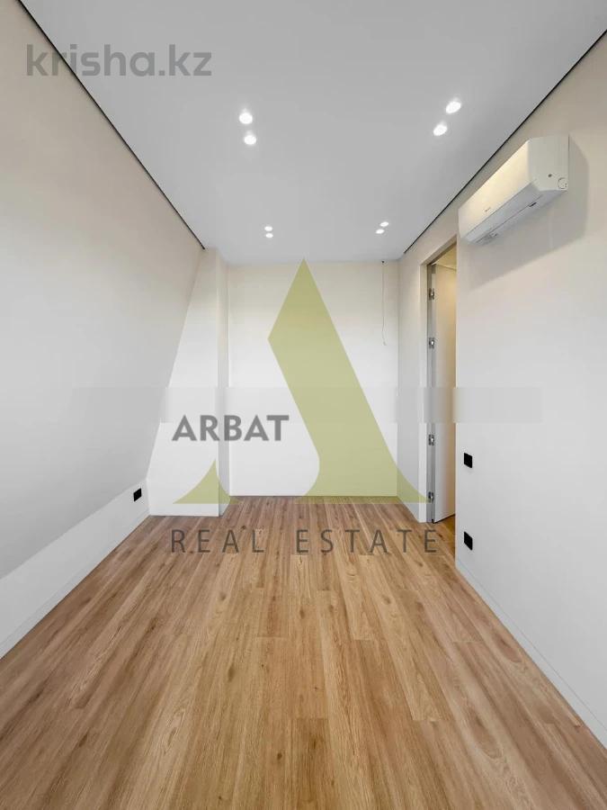 Фото Квартира, 5 комн, 320 м², 9/10 эт., 2017 г.п.