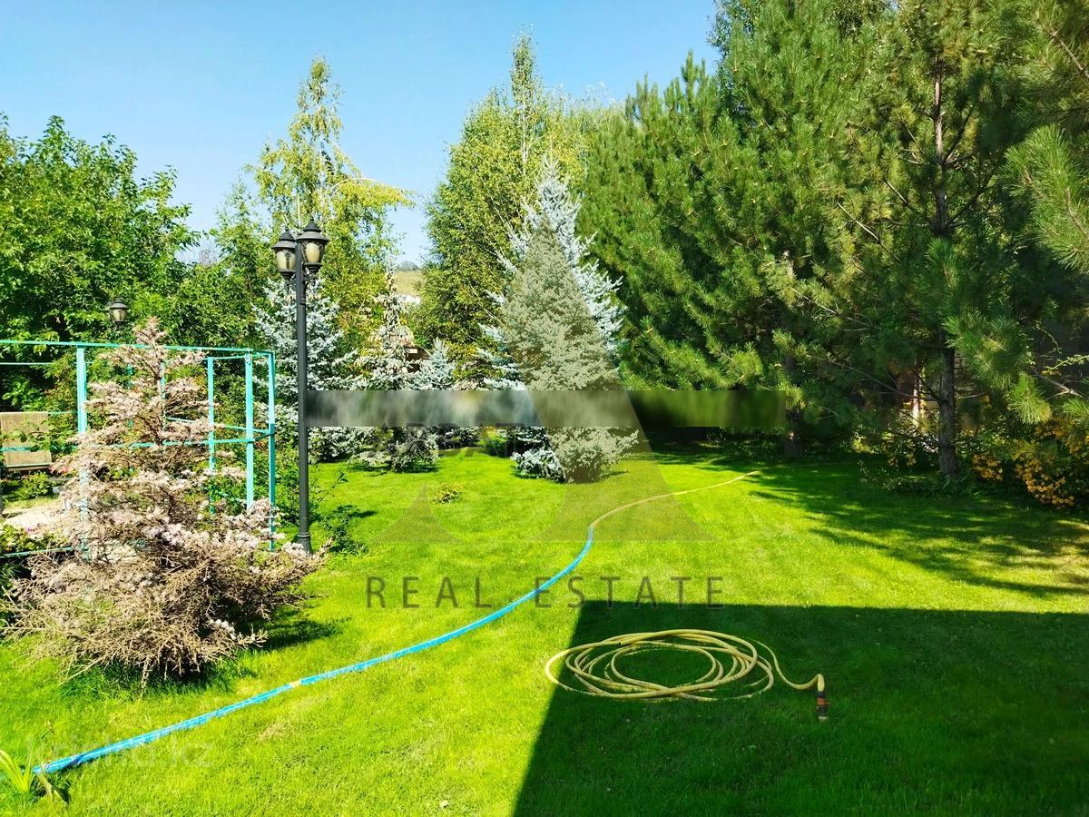 Фото Отдельный дом, 10 комн, 1200м²
